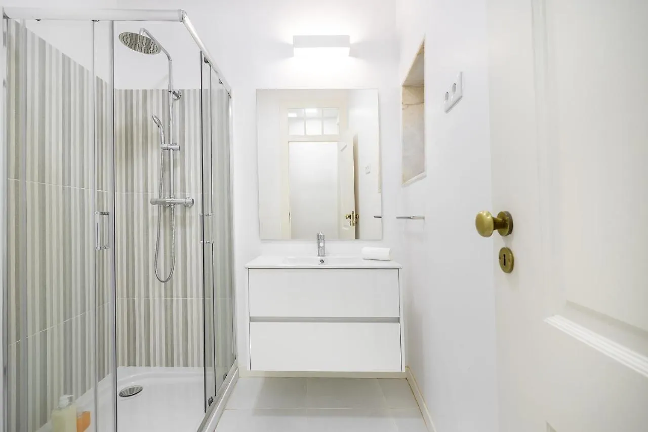 Whome Bairro Alto 2-Bed Central Location Fully Equipped Lisboa البرتغال